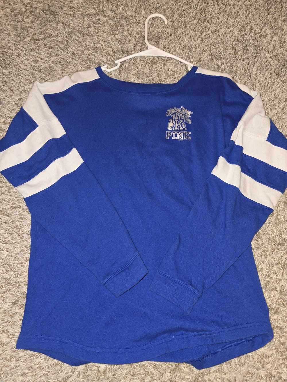 PINK Victoria’s Secret Kentucky Wildcats sweatshirt size small